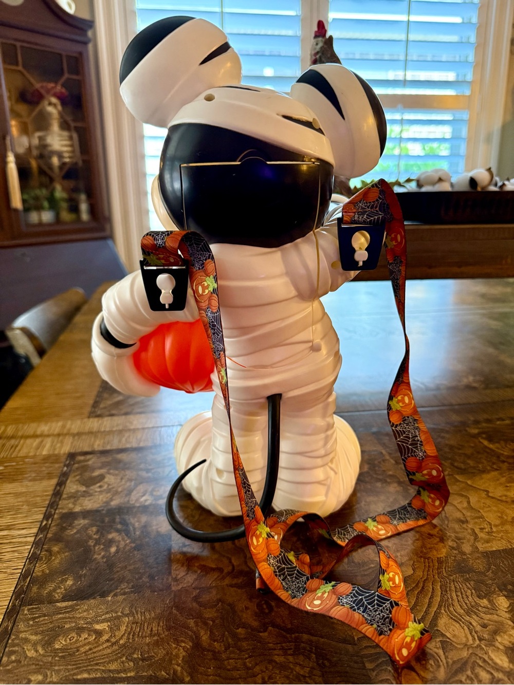 Disney Parks 2021 Mickey Mouse Mummy Halloween Popcorn Bucket - never used - Picture 4 of 6